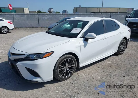 2020 Toyota Camry Se z USA, uszkodzony, nr VIN 4T1G11AKXLU935892